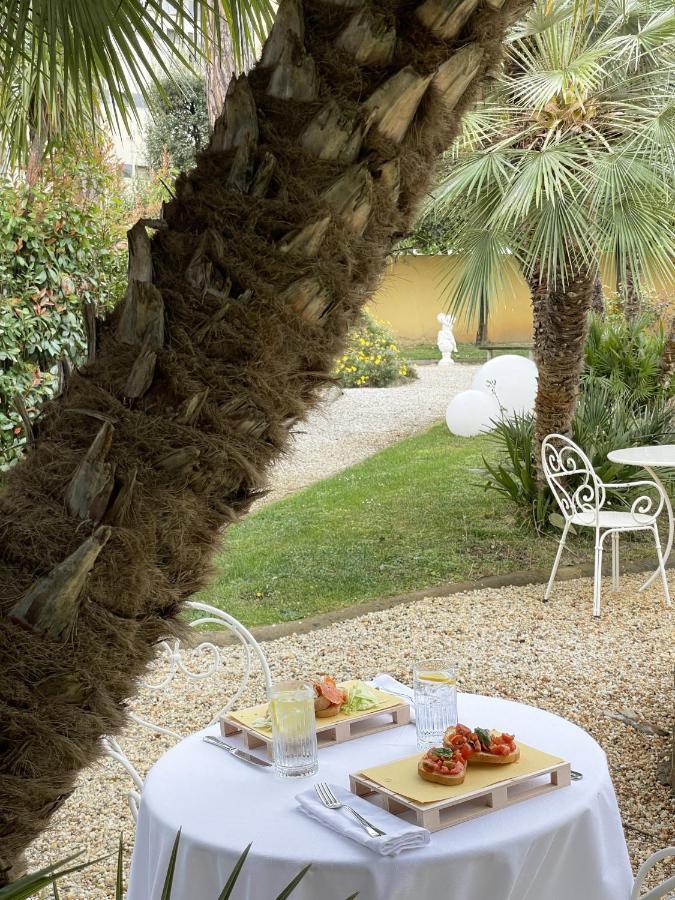 The Rif - Boutique Hotel Pisa Exterior photo